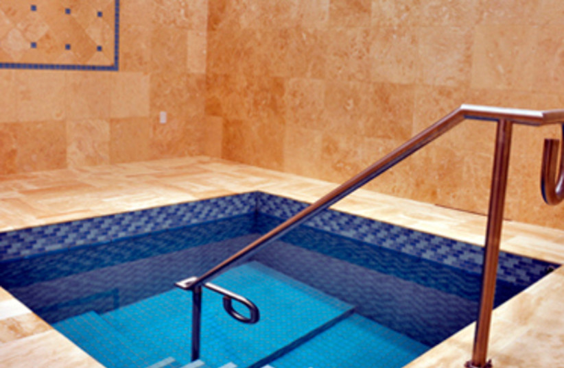 The Queer Mikveh Project immerses marginalized Jews in a changing ritual - Vimarsana News