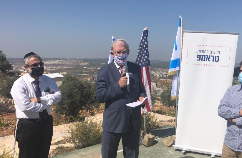 Marc Zell,chairman of Republicans Overseas Israel, gives a speech at the Gush Etzion settlement of Sde Boaz, October 22, 2020 (photo credit: LAND OF ISRAEL CAUCUS)