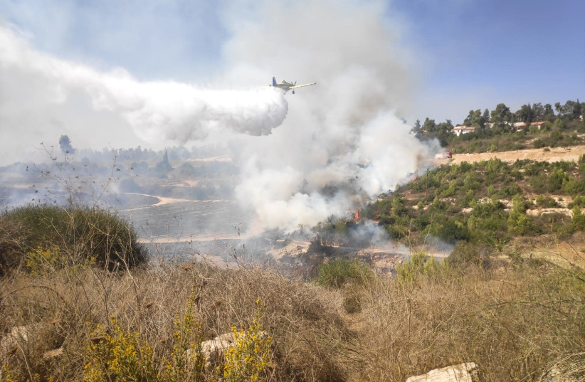 Fire near Kiryat Anavim, Oct. 26, 2020 (photo credit: ISRAEL FIRE AND RESUCE SERVICES)