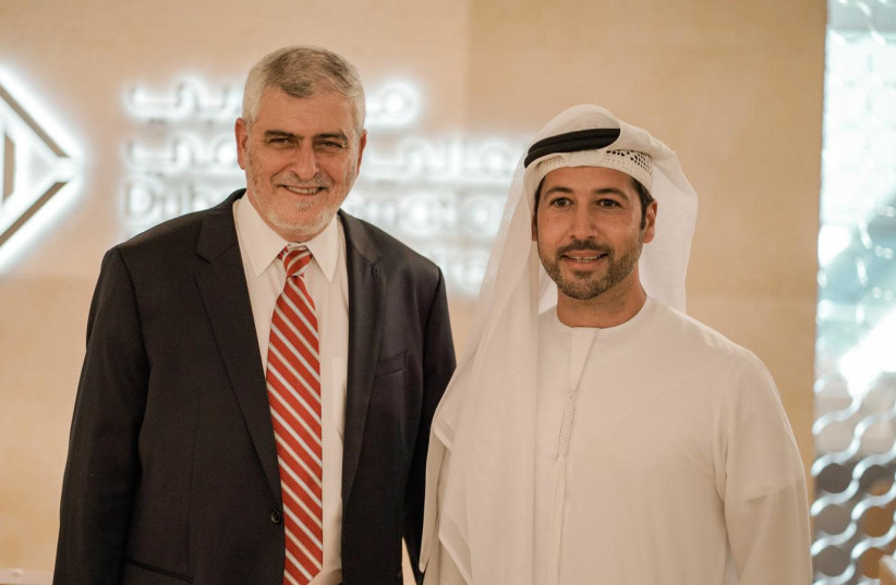 Dov Kotler, Bank Hapoalim’s CEO, and Arif Amiri, the CEO of DIFC (photo credit: Courtesy)