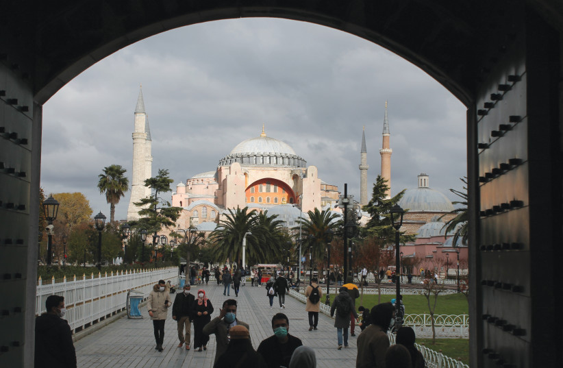 THE HAGIA Sophia mosque in Istanbul’s Old City. (photo credit: BARRY DAVIS)