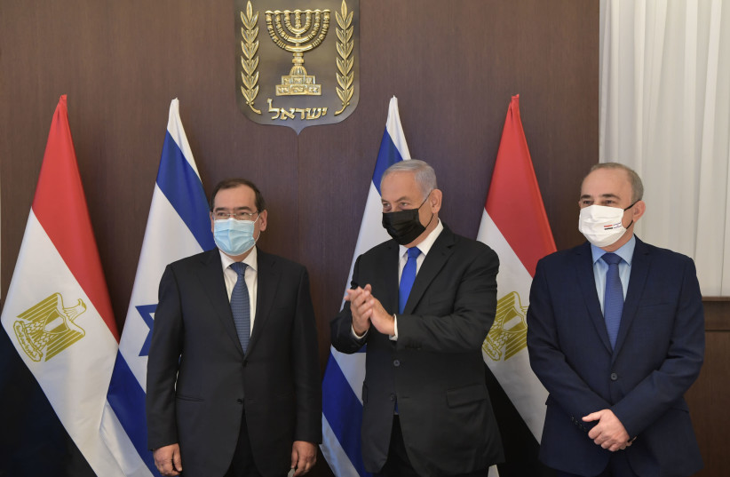 Prime Minister Benjamin Netanyahu's meeting with Egyptian Energy Minister Tareq al-Mullah (photo credit: KOBI GIDEON/GPO)