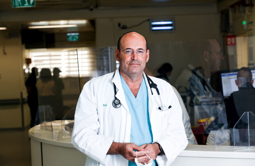 Dr. Dror Dicker, head of the coronavirus ward at the Rabin Medical Center-Hasharon Campus in Petah Tikva (photo credit: SHLOMI YOSEF)