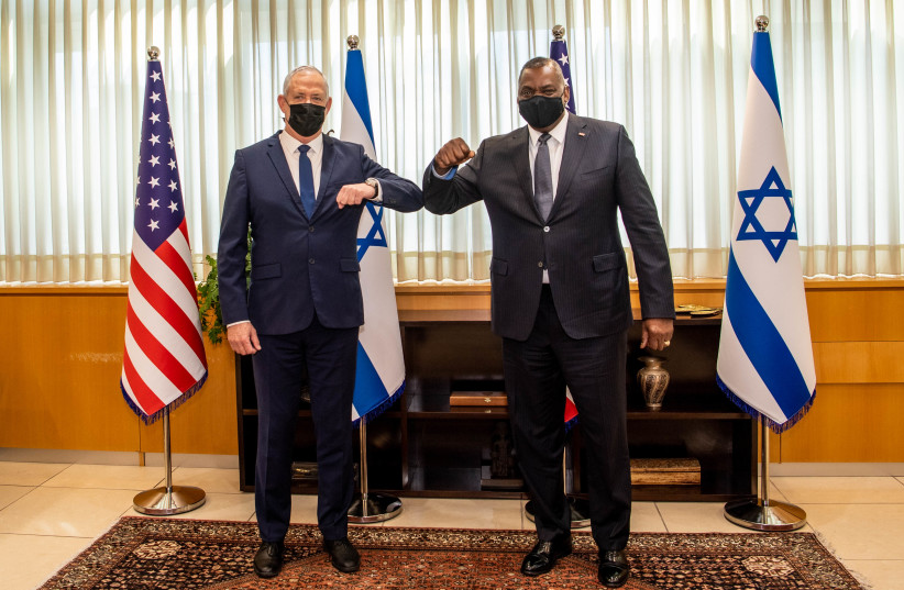 Defense Minister Benny Gantz welcomes his US counterpart, Lloyd Austin, to Israel (credit: US EMBASSY)