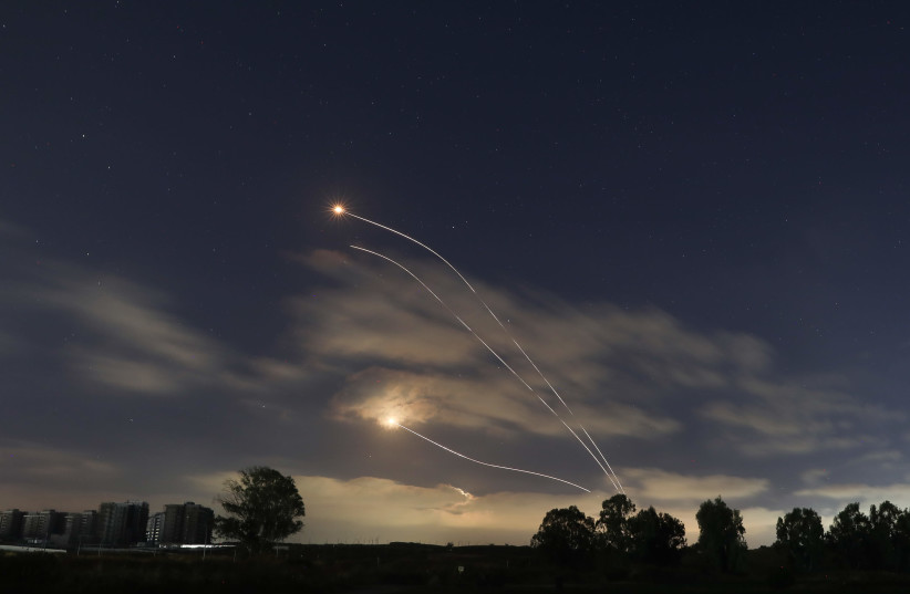 Fresh Rocket Barrage Launched Against Southern And Central Israel