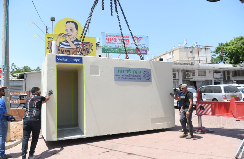 The International Fellowship of Christians and Jews donates a portable bomb shelter to southern Israel (photo credit: Courtesy)