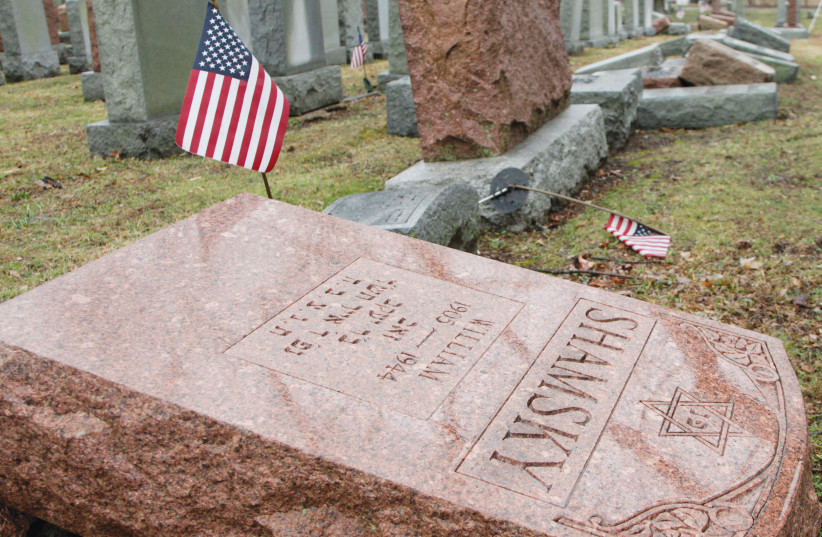 Jewish soldiers are buried under crosses. A rabbi is changing that. - Vimarsana News