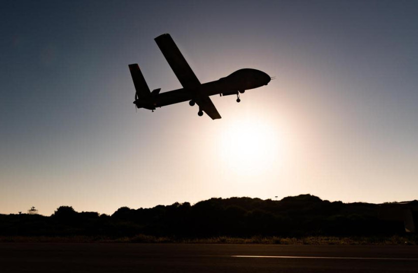 Un drone est vu avant l'exercice international de drones "BLUE GUARDIAN" organisé en Israël. (Crédit photo : UNITÉ DU PORTE-PAROLE de Tsahal)