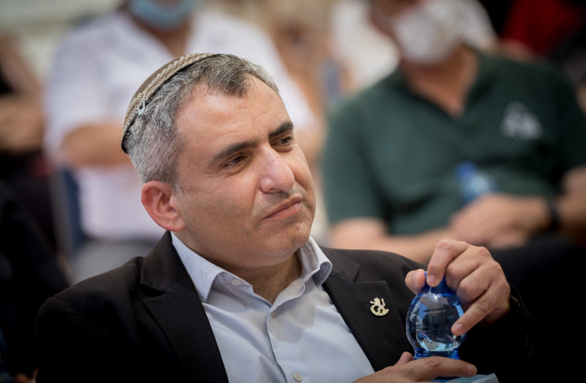 Ze'ev Elkin is seen speaking at the Environmental Protection Ministry in Jerusalem, on May 18, 2020. (photo credit: YONATAN SINDEL/FLASH90)