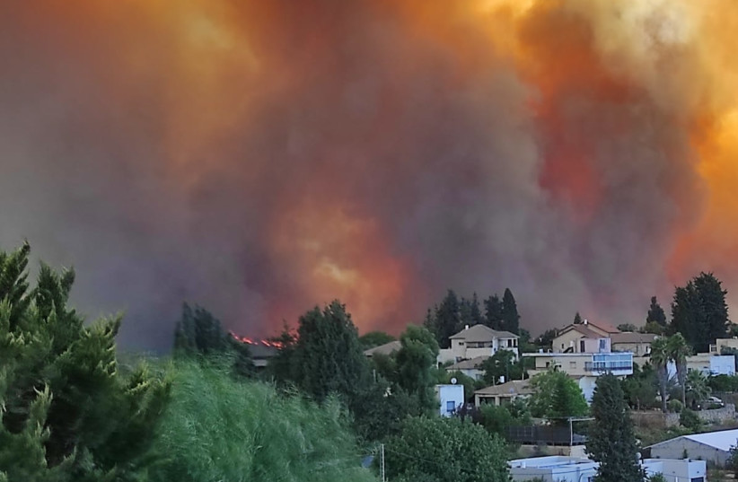  Givat Ye’arim, moments before the evacuating due to the wildfires that raged through the Jerusalem area on August 15, 2021. (credit: Courtesy)