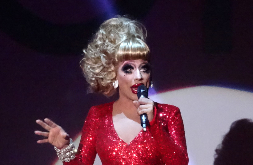  Bianca Del Rio, Rolodex of Hate Tour, Theater Amsterdam 2015 (credit: Ronn/Wikimedia Commons)