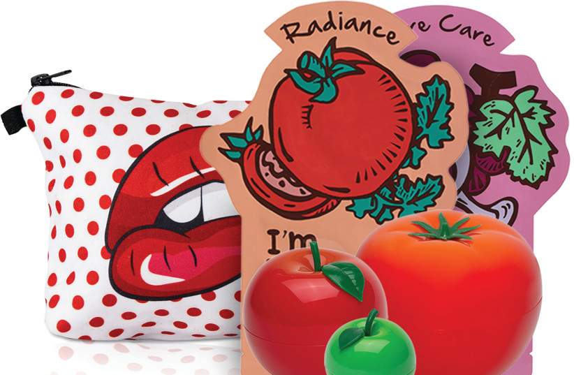 Korean Cosmetics' Happy Apple Gift.
