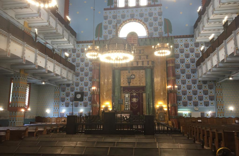  The Kazinczy Street Orthodox Synagogue (credit: MICHAEL STARR)