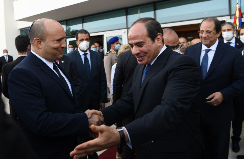  Israeli Prime Minister Naftali Bennett meets with Egyptian president Abdel Fattah Al-Sisi in Sharm el-Sheikh, Egypt, on September 13, 2021. (photo credit: KOBI GIDEON/GPO)