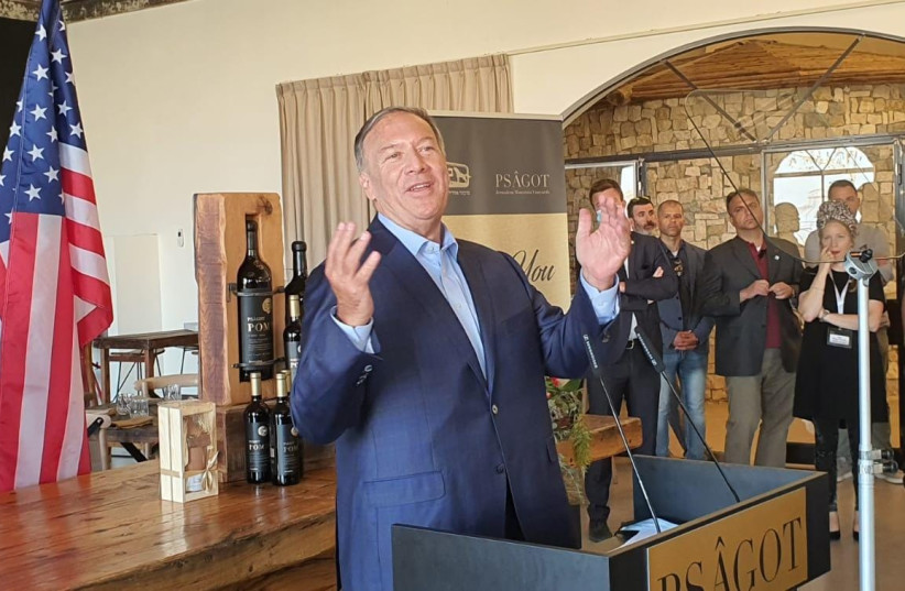  Mike Pompeo speaks at the Psagot Winery (credit: BINYAMIN REGIONAL COUNCIL)
