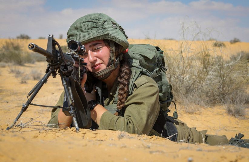 Sergeant Hannah Solomon, who made aliyah from London and now serves in the Bardelas mixed gender combat battalion. (photo credit: MARC ISRAEL SELLEM)