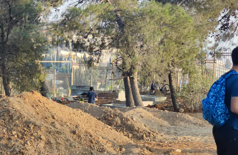  Digging and construction in a park near Yusufiya Cemetery (credit: TZVI JOFFRE)