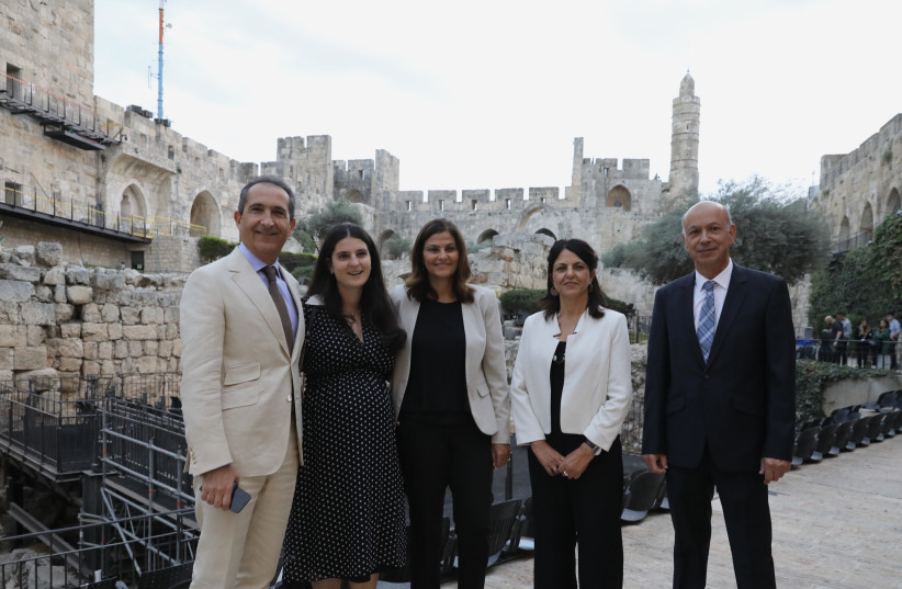 PATRICK AND ANGELINA Drahi of the Patrick and Lina Patrick Drahi Foundation; Amalia Zarcah, Eilat Leiber and Danny Mimaram of the Tower of David Museum at the ceremony of the new Pavilion at the Tower of David Museum (credit: MARC ISRAEL SELLEM/THE JERUSALEM POST)