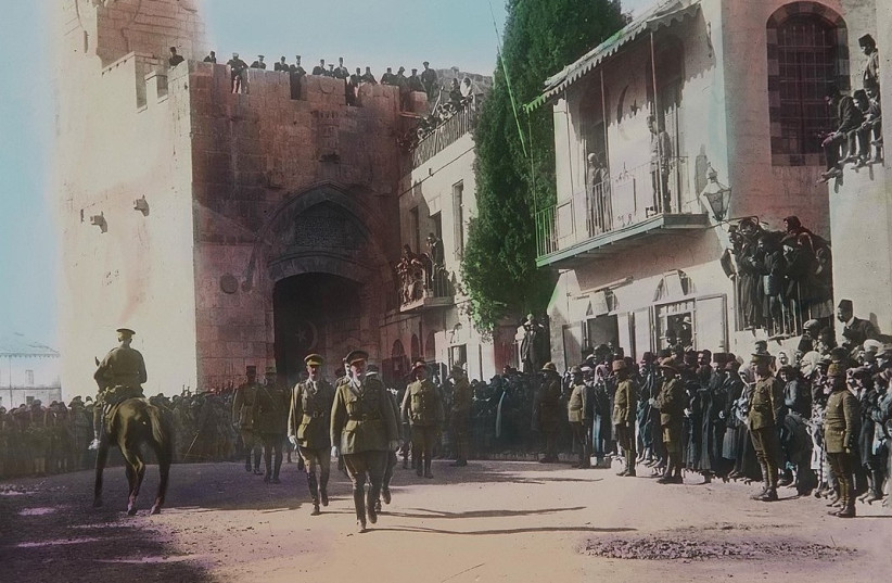  GEN. EDMUND ALLENBY reviews  an honor guard of British soldiers  in Jerusalem’s Old City, December  11, 1917.  (photo credit: Wikimedia Commons)