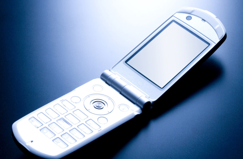  Cell phone (illustrative) (photo credit: INGIMAGE)