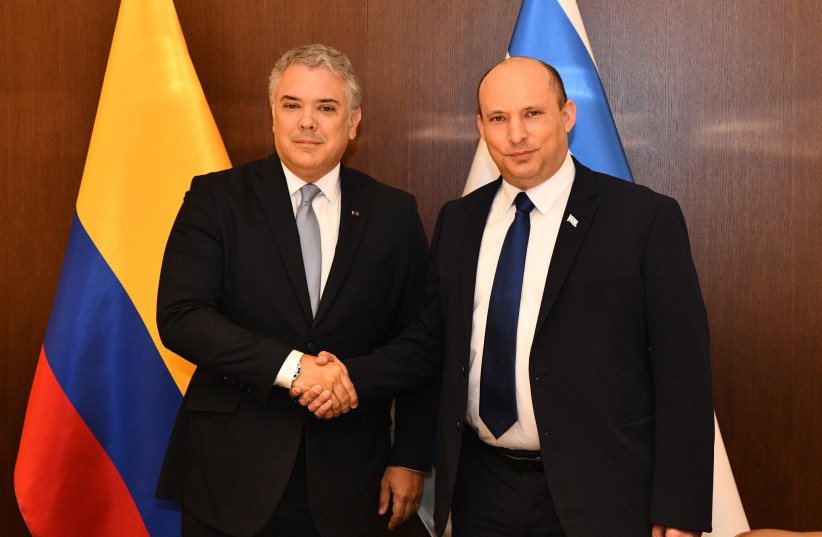  Prime Minister Naftali Bennett and Colombia President Iván Duque Márquez, November 8, 2021. (credit: CHAIM TZACH/GPO)