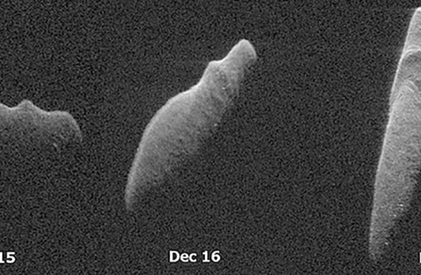 Radar images of near-Earth asteroid 2003 SD220 taken by NASA in 2018. (credit: Wikimedia Commons)