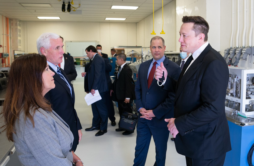  Vice President Mike Pence and Mrs. Karen Pence arrive at Neil Armstrong Operations and Checkout Facility in Merritt Island, Fla. Wednesday, May 27, 2020, and are greeted by Jim Bridenstine, NASA Administrator. Elon Musk, Founder and CEO. (Official White House Photo by D. Myles Cullen) (credit: VIA WIKIMEDIA COMMONS)