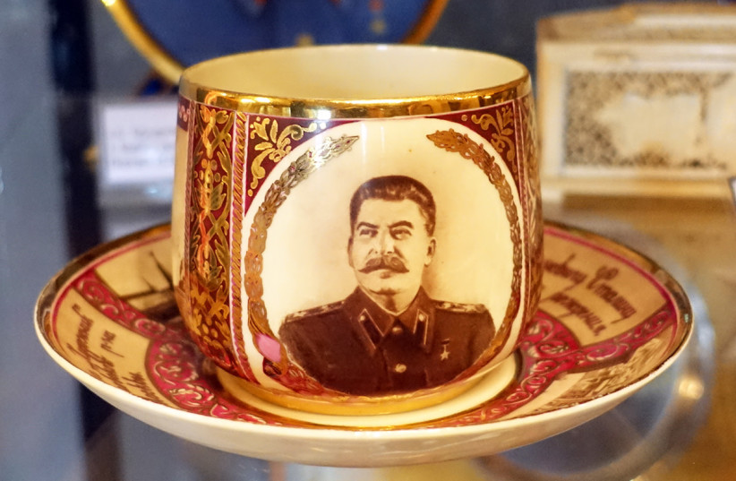  ‘ON THAT radio I had heard the voice of Stalin, without knowing what he represented.’ Teacup in the Stalin Museum, in his birthplace of Gori, Georgia. (credit: Wikimedia Commons)