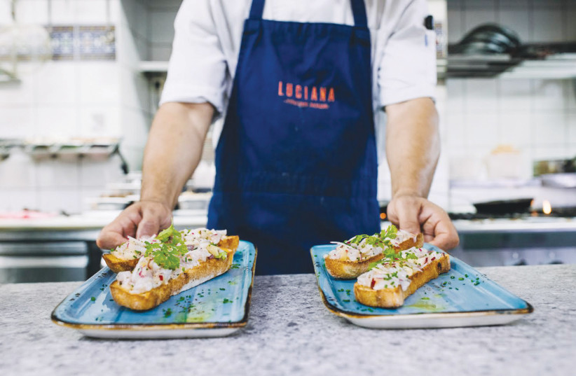  Bruschetta with whitefish cubes and a spicy aioli at Luciana (credit: ASSAF KERALA)