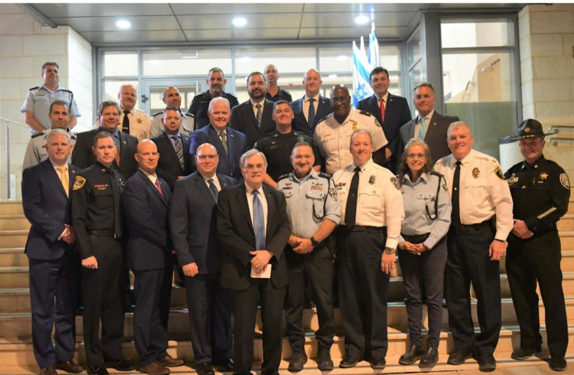  An American delegation from GILEE in the US visited Israel and met with Israel Police's Inspector-General Yaacov Shabtai (photo credit: POLICE SPOKESPERSON'S UNIT)