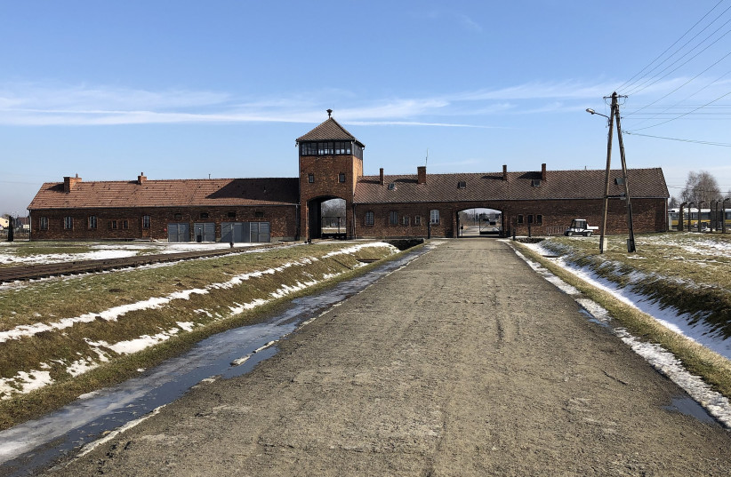  Gates of Auschwitz-Birkenau  (credit: VIA WIKIMEDIA COMMONS)
