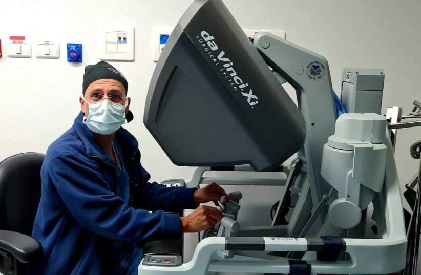  A robot used for surgery. (photo credit: LIOR TZUR)