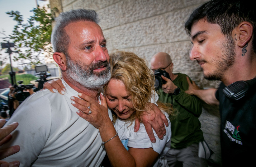 Mordi Oaknin, the husband of Natali Oaknin, an Israeli couple who had been jailed for photographing the Turkish president's palace, seen after their arrival in their home in Modiin, on November 18, 2021. (photo credit: YOSSI ALONI/FLASH90)