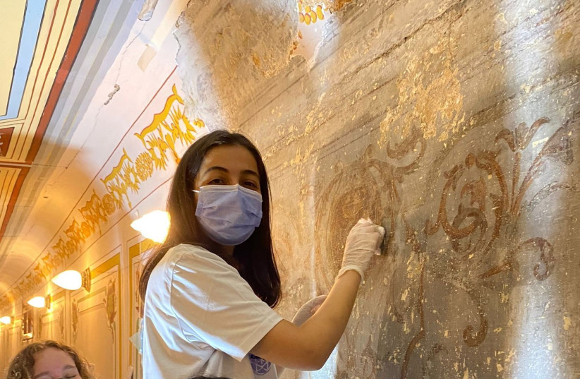  SHALOM CORPS volunteers restore an Istanbul synagogue.  (credit: Alef Istanbul Jewish Community Center)