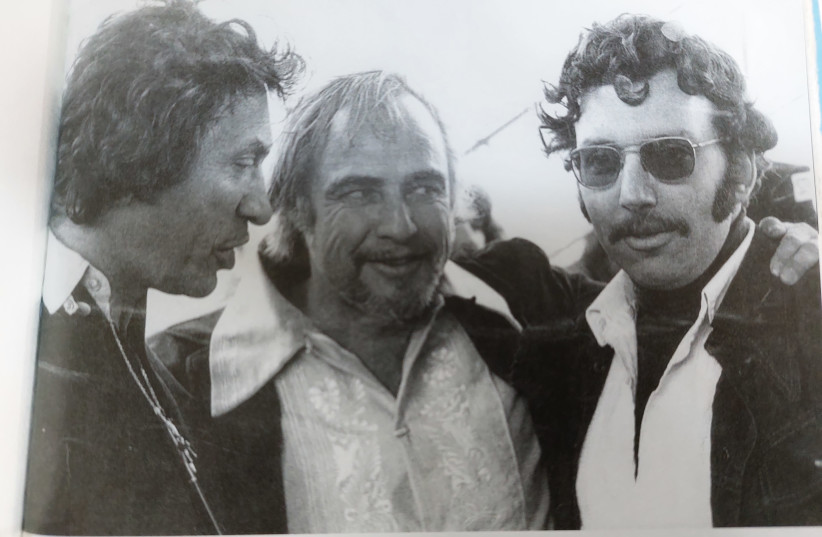  BILL GRAHAM, Marlon Brando and Kemp, 1975. (credit: LOUIE KEMP)