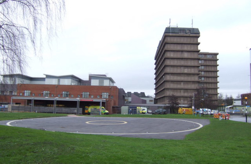  Gloucestershire Royal Hospital (photo credit: Wikimedia Commons)