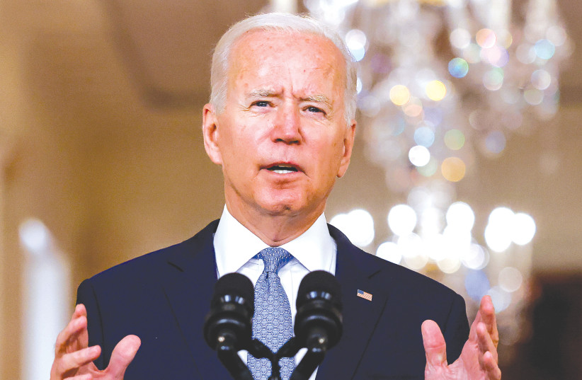 Le président américain Joe Biden prononce une allocution sur l'Afghanistan lors d'un discours à la Maison Blanche en août.  (crédit photo : REUTERS/CARLOS BARRIA)