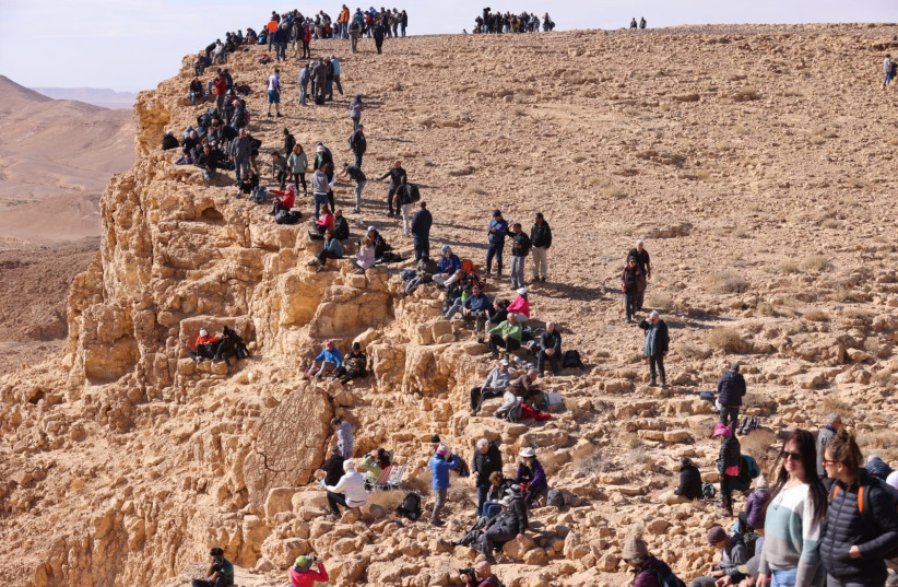  Israeli's visit Mount Karkom to see the 'Burning Bush' phenomenon on Tuesday, December 21st, 2021. (credit: RON PELED)