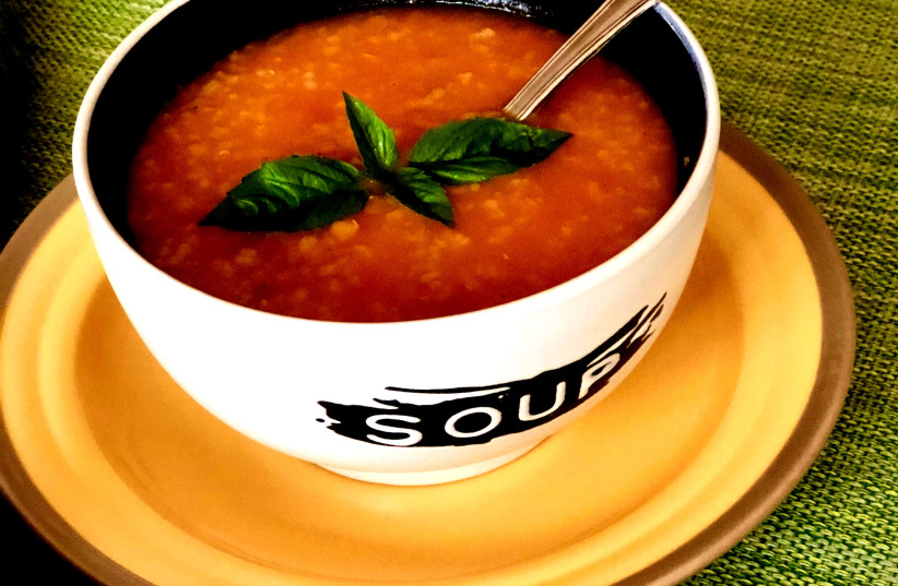  Rice and orange lentil soup. (credit: PASCALE PEREZ-RUBIN)