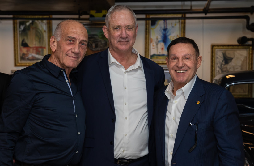  Moshe Levy, Benny Gantz and Ehud Olmert  (photo credit: PIERRE MIKAEL COHEN)