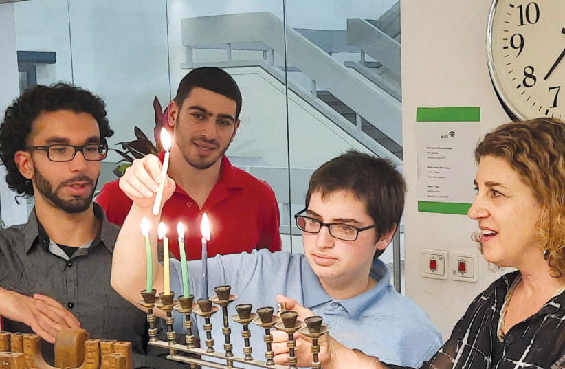  Hillel students at the Hebrew University of Jerusalem's Hillel Center on Mount Scopus. (credit: ZVI ZELINGER)
