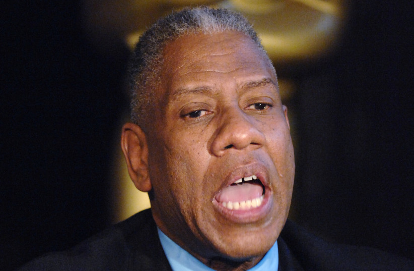  Vogue Editor-at-Large Andre Leon Talley is interviewed at "A Celebration of Oscar Fashions" held at the Academy of Motion Picture Arts and Sciences in Beverly Hills, California, January 30, 2007. (photo credit: PHIL MCCARTEN/REUTERS)