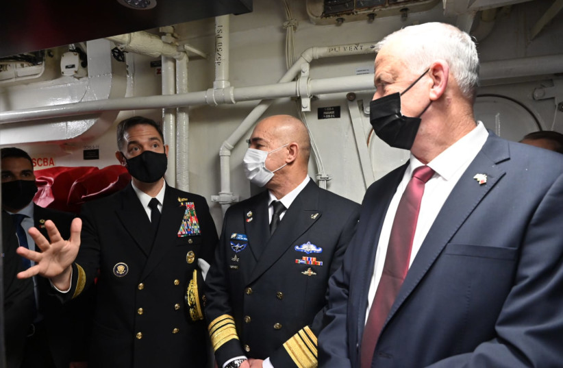   Defense Minister Benny Gantz visiting the US Navy’s 5th fleet in Bahrain, February 3, 2022.  (credit: ARIEL HERMONI/DEFENSE MINISTRY)
