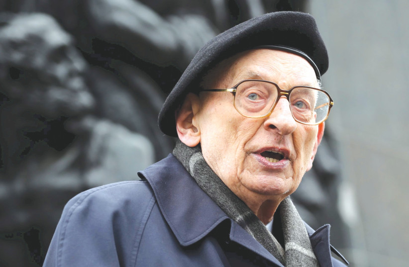  WLADYSLAW BARTOSZEWSKI speaks at a ceremony commemorating the 72nd anniversary of the Warsaw Ghetto Uprising in Warsaw in 2015. (photo credit: REUTERS)
