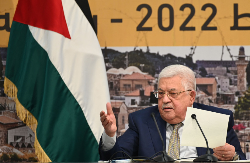  Palestinian President Mahmoud Abbas makes a speech during the Palestinian Central Council (PLO) meeting in Ramallah, in the West Bank, February 6, 2022. (credit: PALESTINIAN PRESIDENT OFFICE (PPO)/HANDOUT VIA REUTERS)
