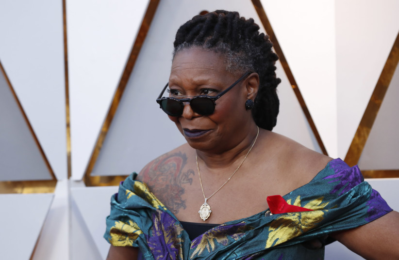  WHOOPI GOLDBERG arriving at the 90th Academy Awards in 2018. (credit: MARIO ANZUONI/REUTERS)