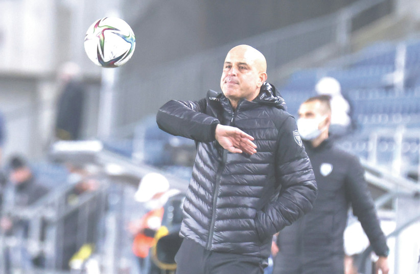  YOSSI ABUKASIS has high hopes of turning around Beitar Jerusalem’s fortunes, and he coached his new club to a 2-1 victory over Maccabi Petah Tikva this week (photo credit: DANNY MARON)