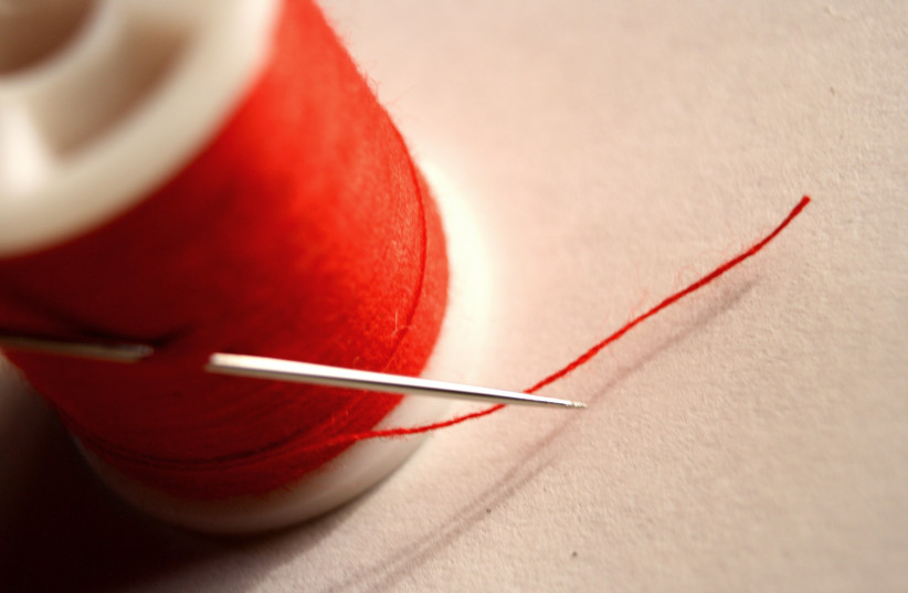 Needle and thread (illustrative) (photo credit: Wikimedia Commons)