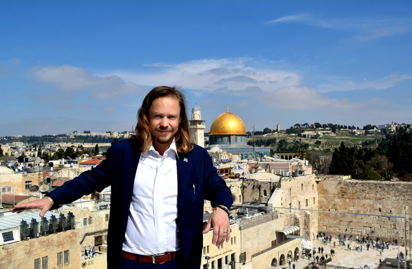 Brock Pierce, cryptocurrency 'hippie king,' visits Israel - Vimarsana News