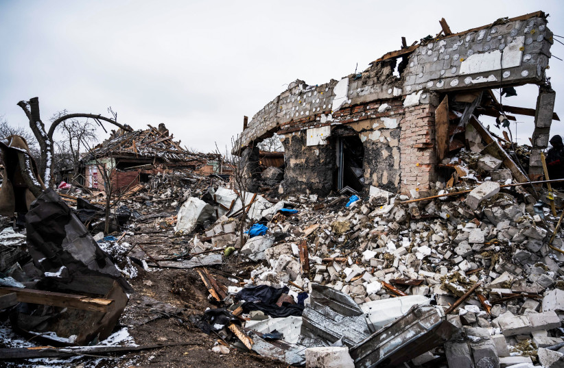 Remains of a residential building destroyed by shelling, as Russia's invasion of Ukraine continues, are pictured in Zhytomyr, Ukraine March 2, 2022. (credit: Viacheslav Ratynskyi/Reuters)